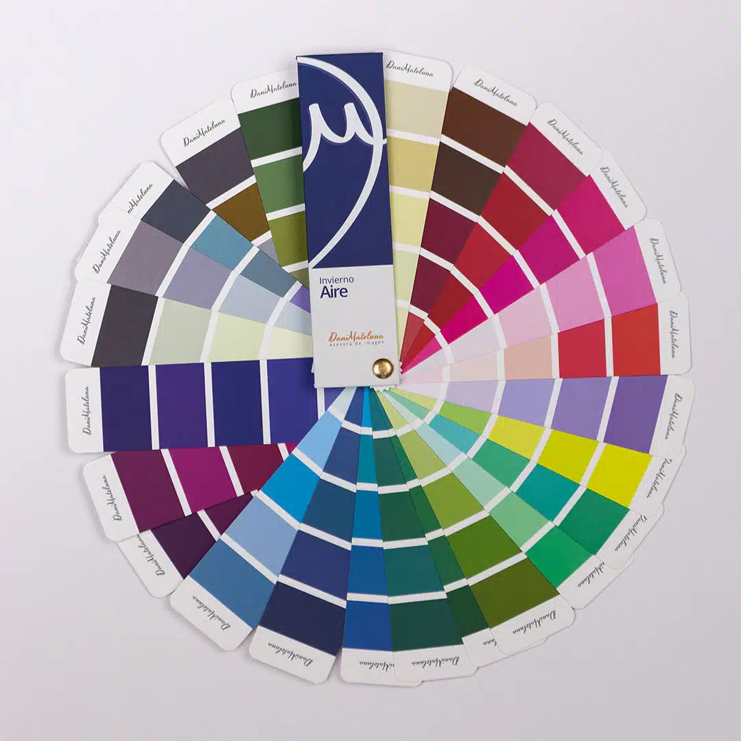 Colorimetría Invierno: Todo lo que necesitas saber pantonera de colorimetria invierno